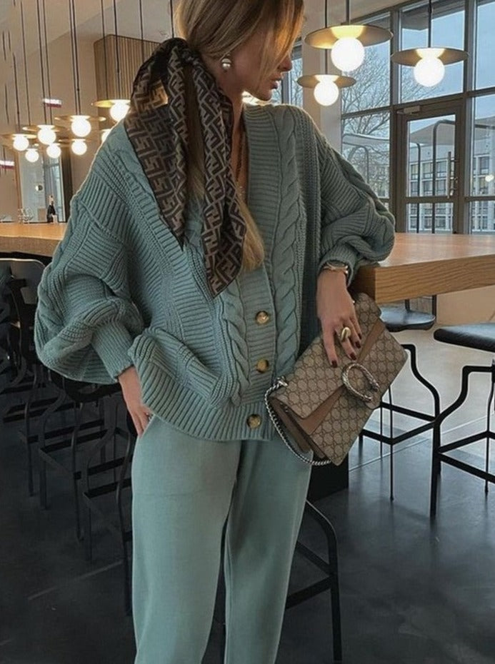 Women's Cable Knit Lounge Set – Vivy London